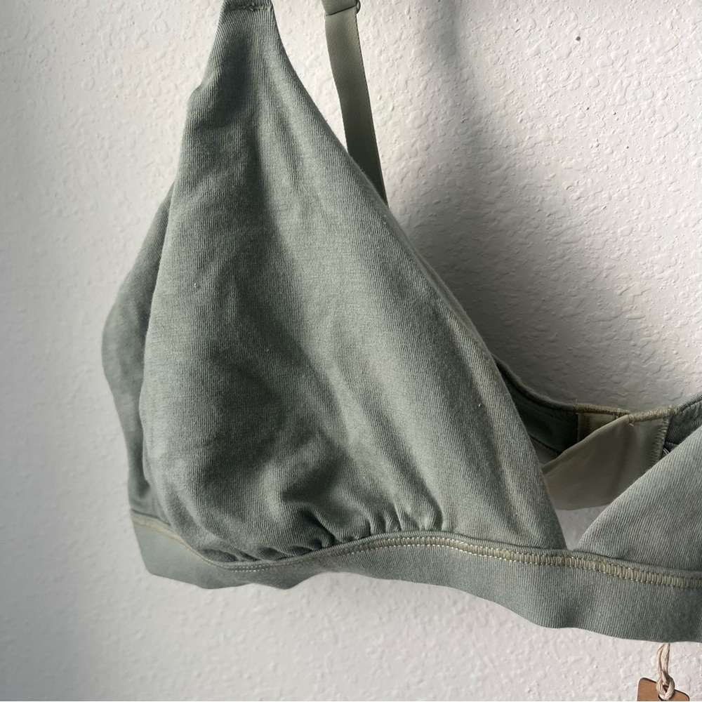 NWT SKIMS TRIANGLE BRALETTE- 4x Mineral - Picture 7 of 12